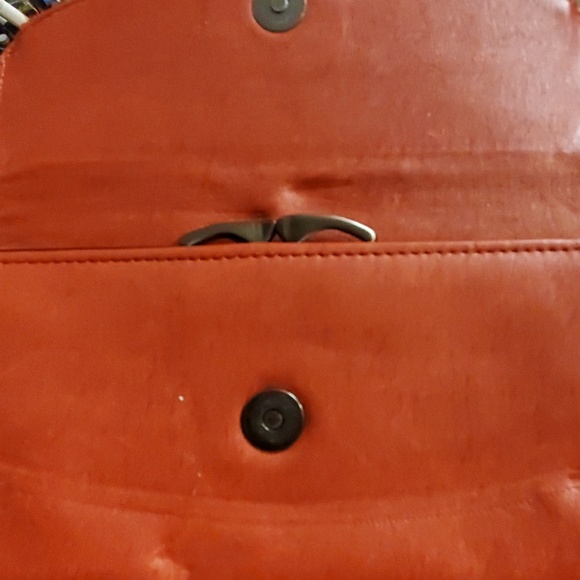 Van's wallet - Picture 4 of 5